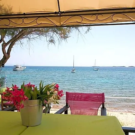 Kefalonia & Hotel 2*