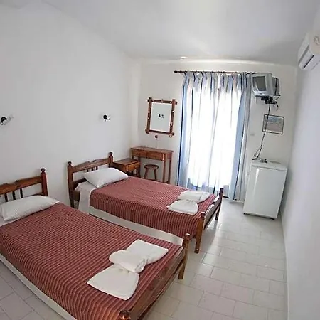 Kefalonia & Hotel 2*
