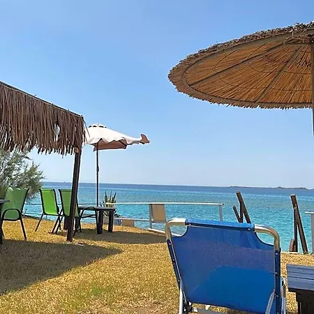 Kefalonia & Hotel 2*