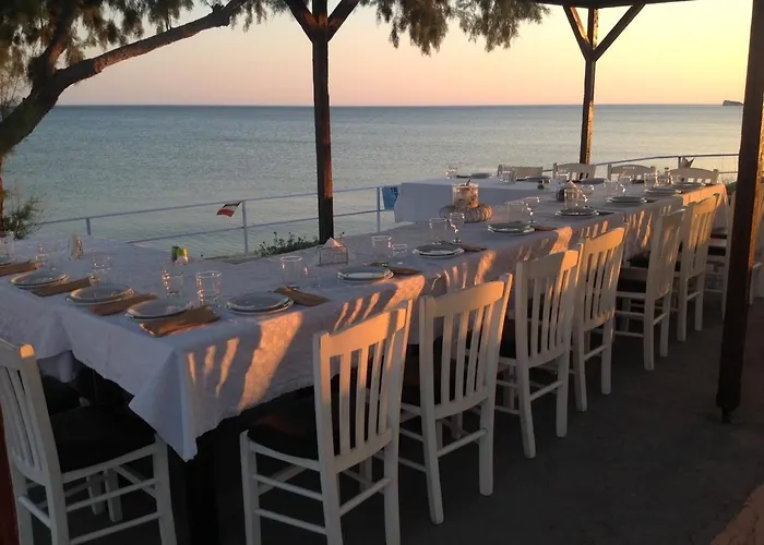 Kefalonia & Hotel 2*